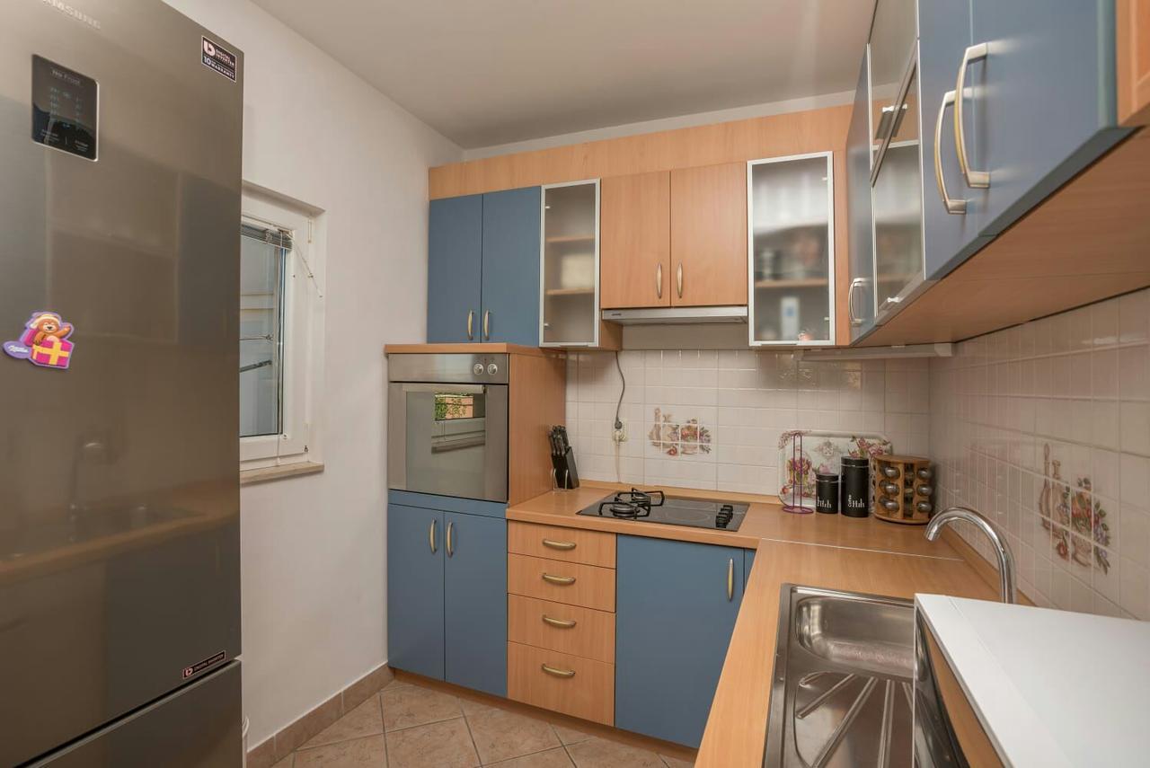 מאקרסקה Apartments Matko מראה חיצוני תמונה