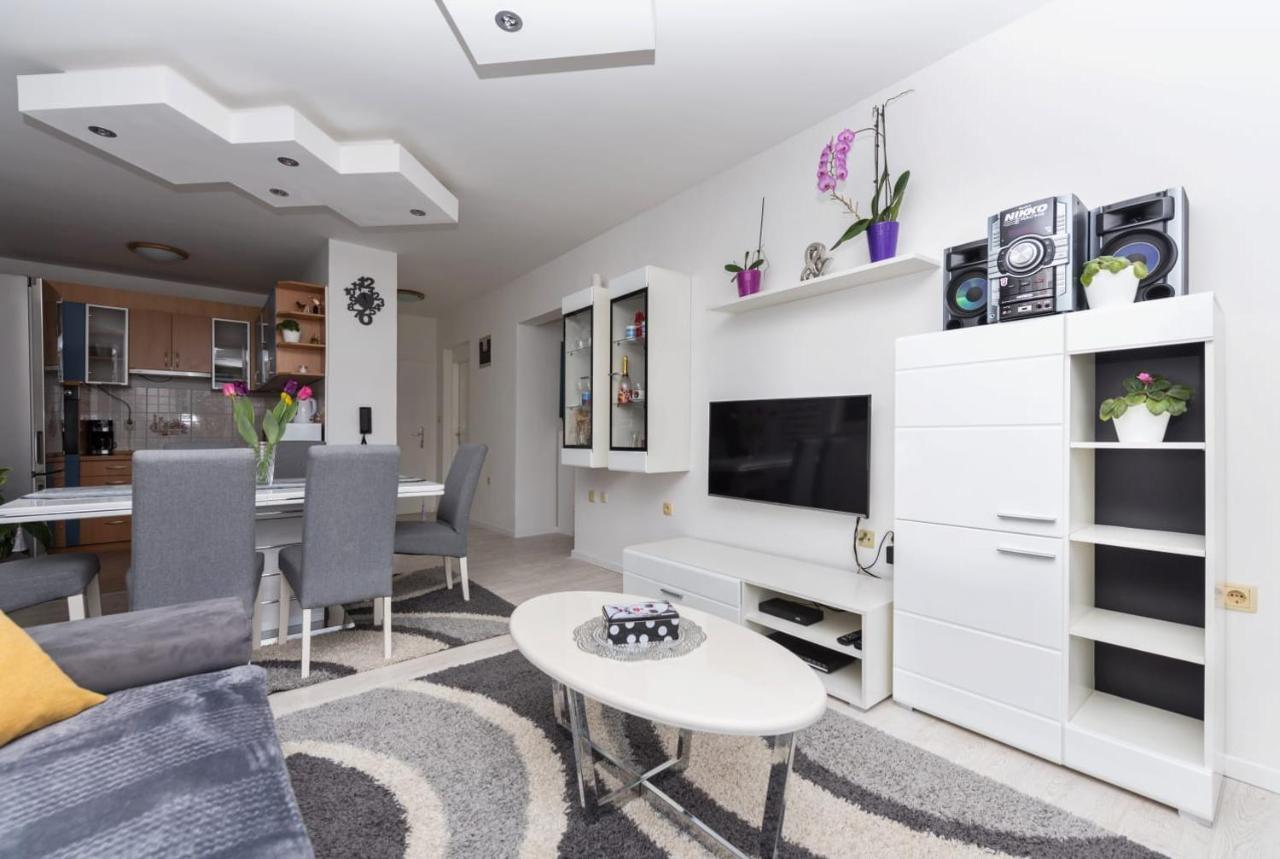 מאקרסקה Apartments Matko מראה חיצוני תמונה